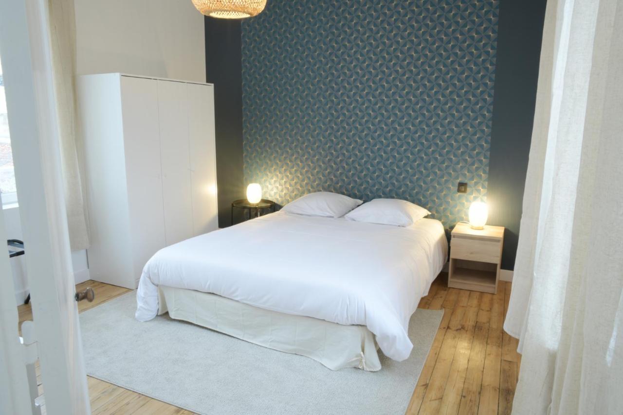 T2 De 55M2 Avec Toit Terrasse, Hyper Centre, Wifi, Draps, Savons Et Serviettes Fournis Cognac Buitenkant foto